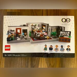 Lego Queer Eye Loft Brand New !
